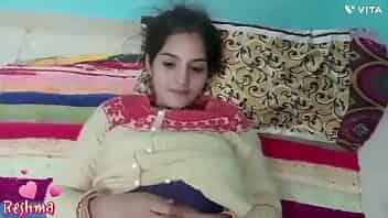 Indian hot girl was alone meet her boyfriend and sex with him video