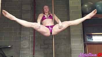 milf pole dance video